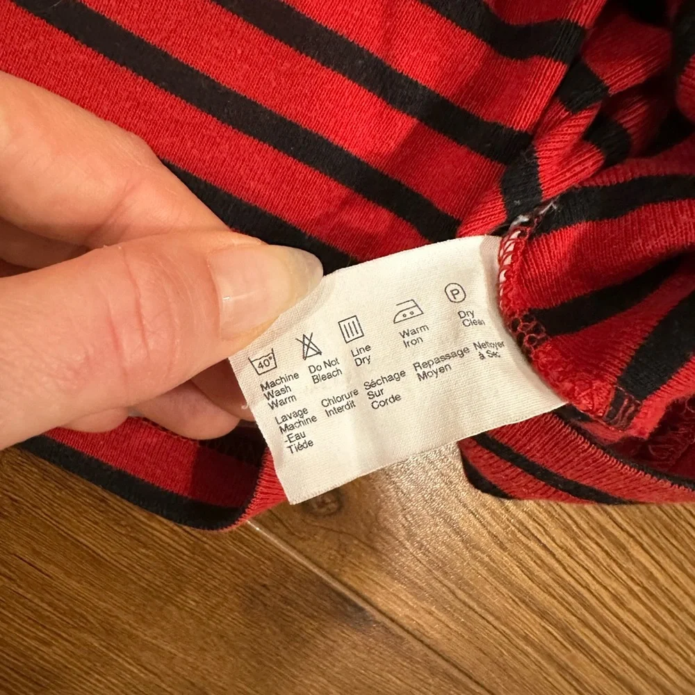 Vintage Esprit Red and Black Striped V-Neck Top - Picture 5 of 5